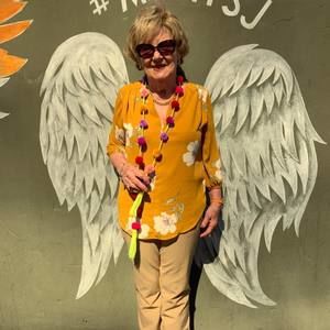 Meet your Posher, Carol